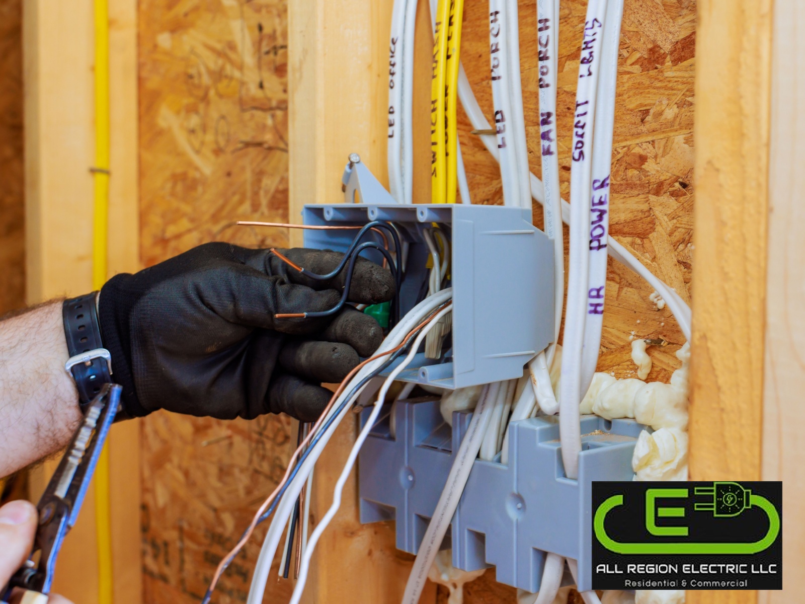 What to Expect When Hiring a Residential Electrician in Bothell WA